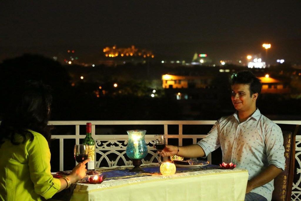 Saket Inn Jaipur Exteriör bild